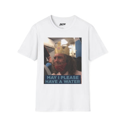 Puis-je avoir un t-shirt "Eau" s'il vous plaît ?